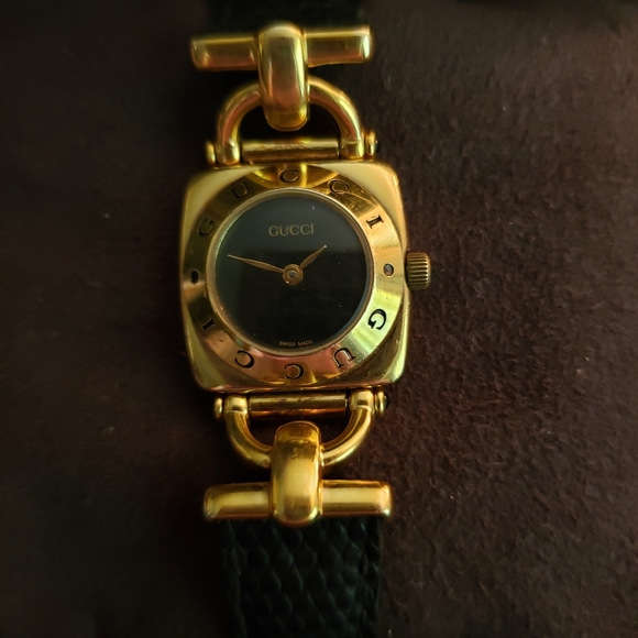 Gucci Accessories - VNTG'80 GUCCI 6300L GOLDTONE HORSEBIT QUARTZ WATCH